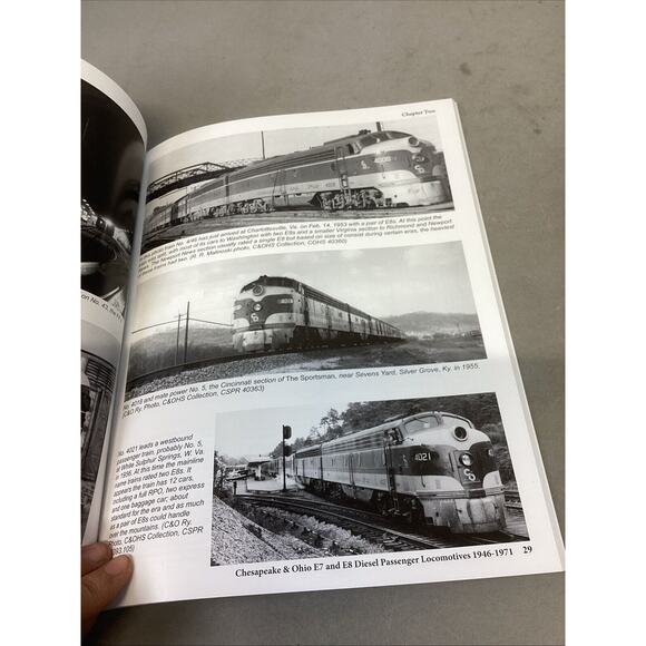 Chesapeake & Ohio E7 and E8 Diesel Passenger Locomotives 1946-1971 by Dixon 2014 - Picture 7 of 10